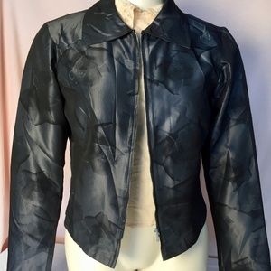 Agnes B Floral Zip-up